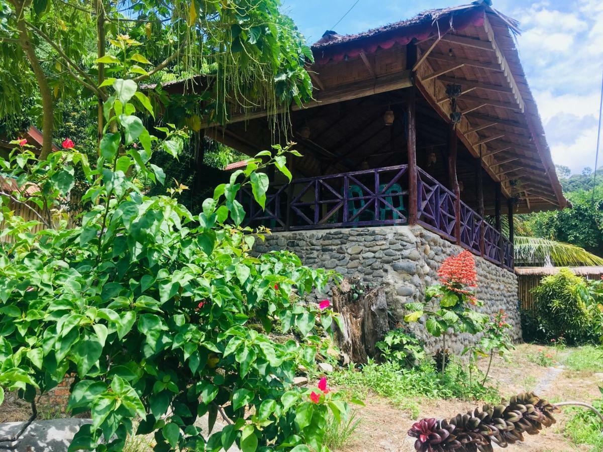 Sahnan Guest House Bukit Lawang Exterior foto